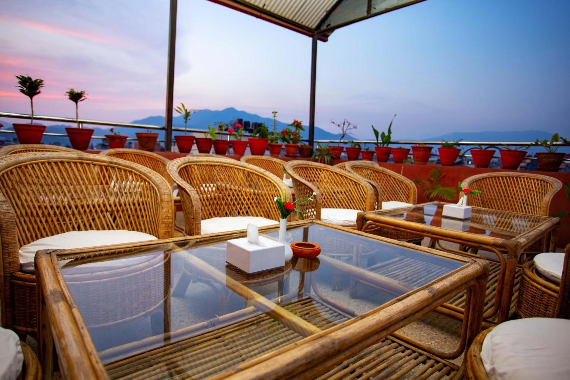 Hotel Jay Suites Catmandu Exterior foto