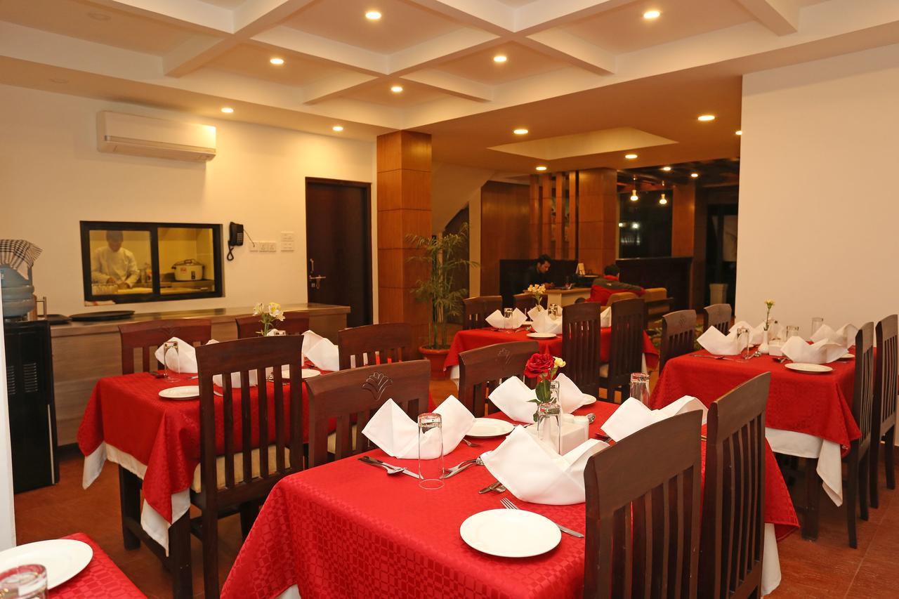 Hotel Jay Suites Catmandu Exterior foto